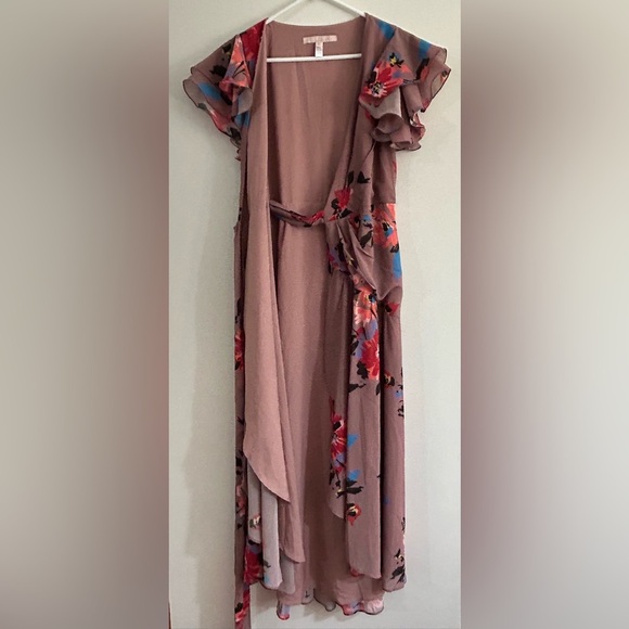 HUTCH Midi Ruffle Wrap Dress Women's Small (2-4) Wrap Tie Waist Floral guest - Picture 12 of 13